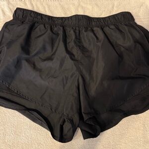 Walmart - No Boundaries - Activewear Women's Shorts